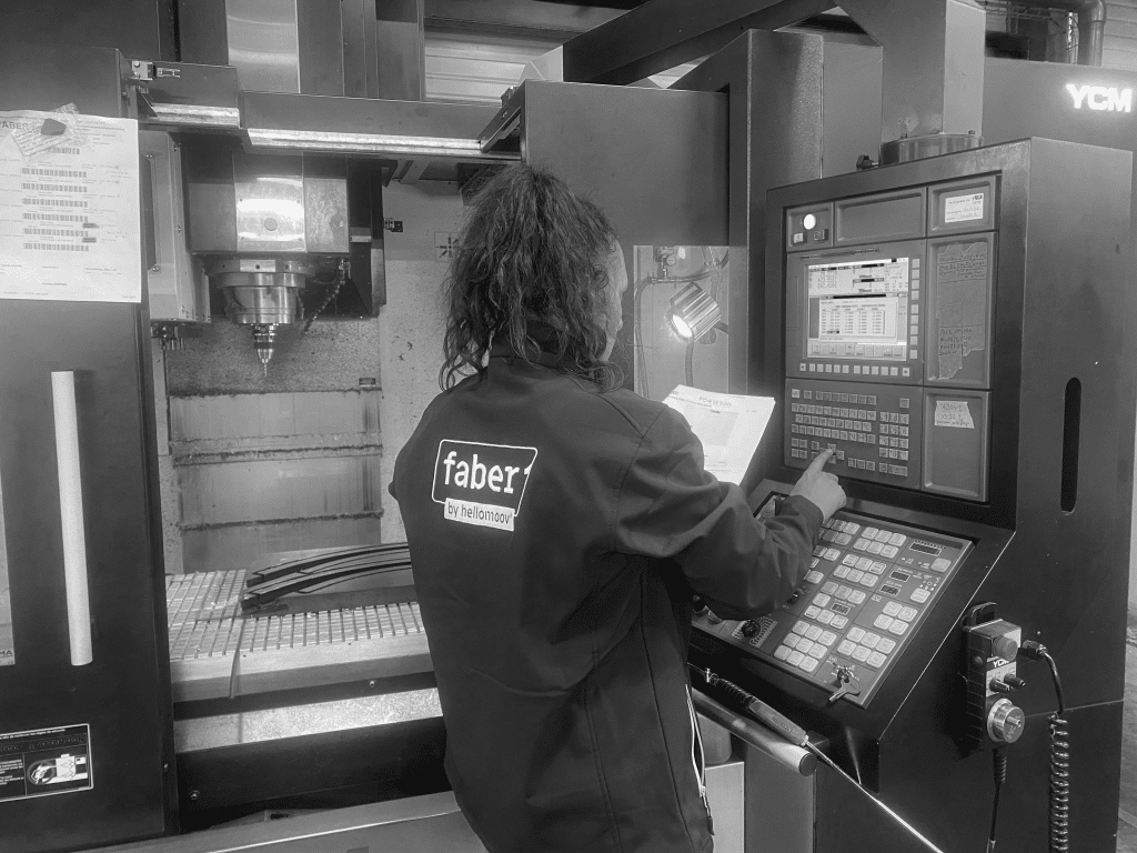 Faber recrute, découvrez Opératrice fraiseuse numérique